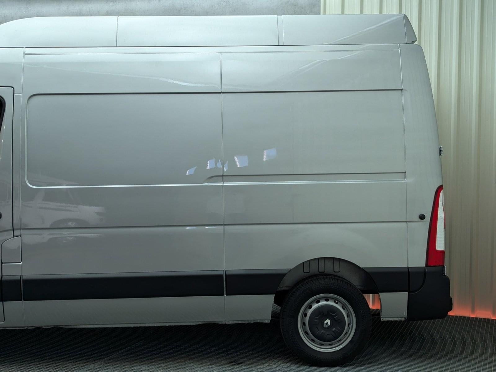 RENAULT MASTER FURGON DCI 135CV L2H3 8