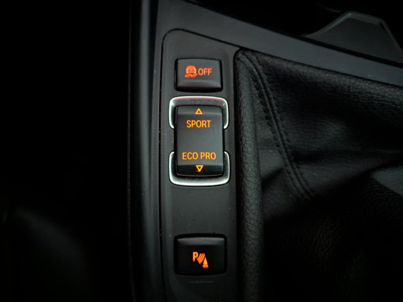 BMW SERIE 1 116 i ADVANTAGE 44