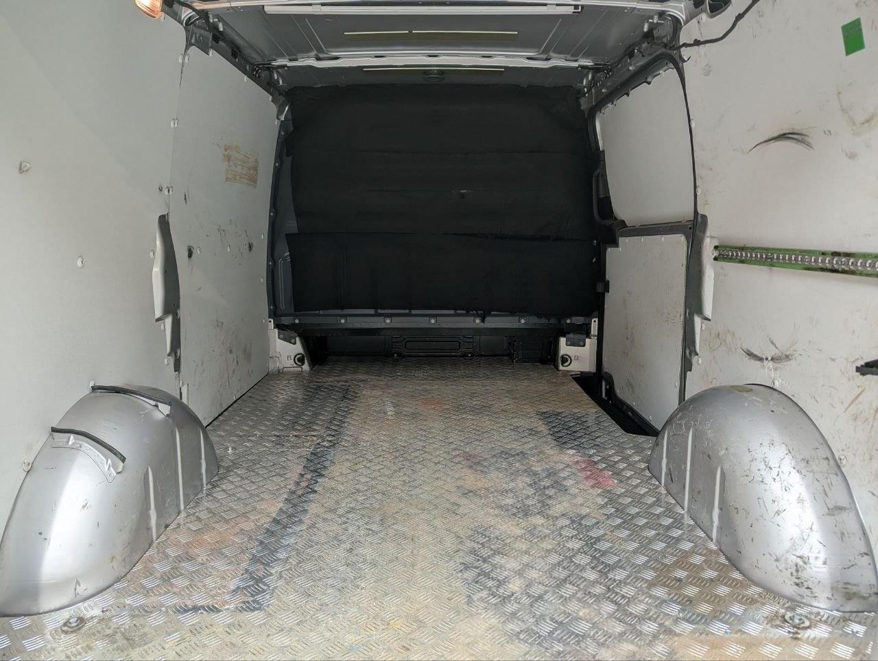 MERCEDES VITO FURGON LARGO 114 CDI 136CV 23 