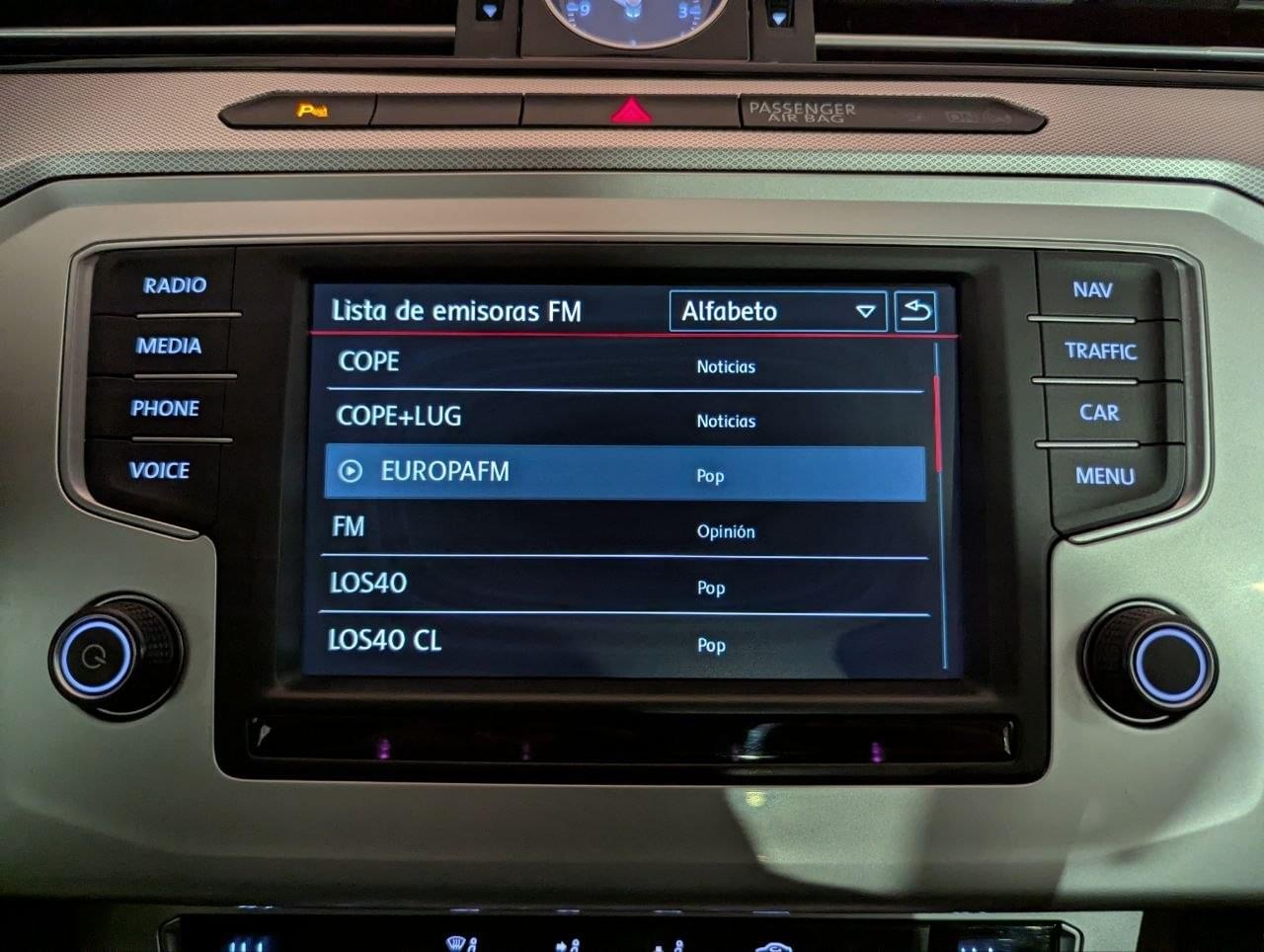 VOLKSWAGEN PASSAT 2.0 TDI 150CV VARIANT COMFORTLINE 31 