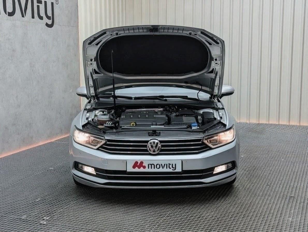 VOLKSWAGEN PASSAT 2.0 TDI 150CV VARIANT COMFORTLINE 10 