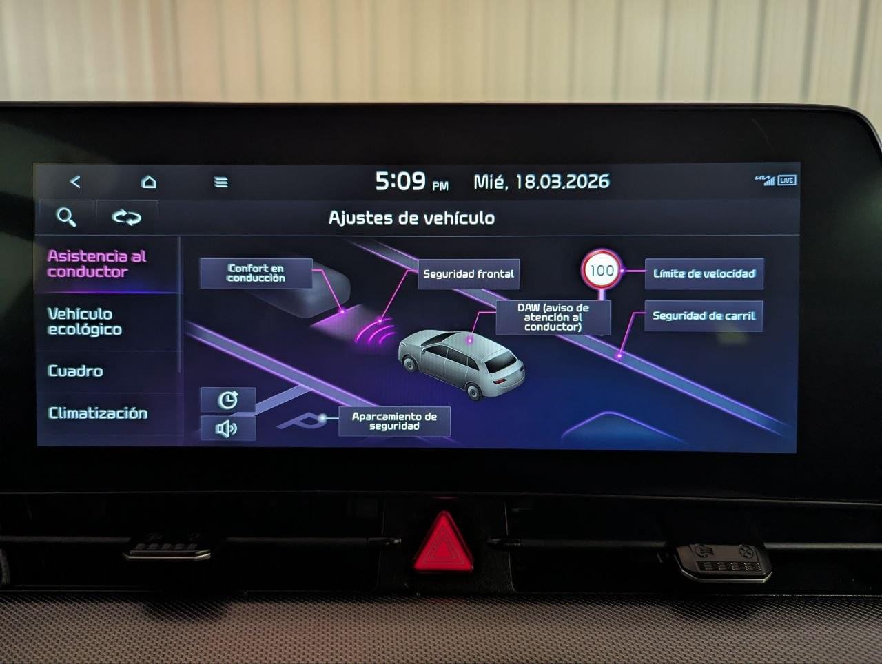 KIA SPORTAGE 1.6 TGDI HEV DRIVE 4X2 31 