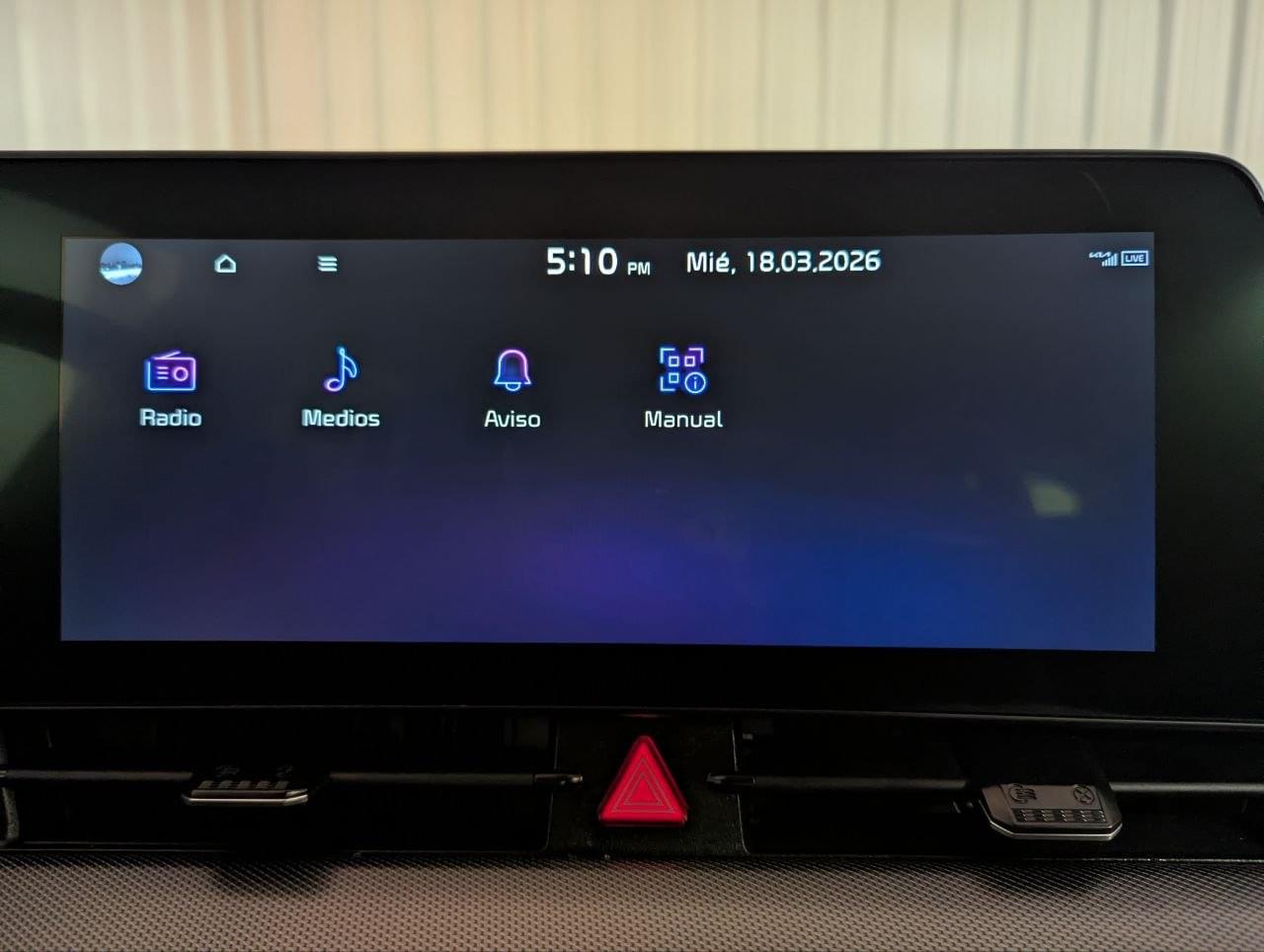 KIA SPORTAGE 1.6 TGDI HEV DRIVE 4X2 33 