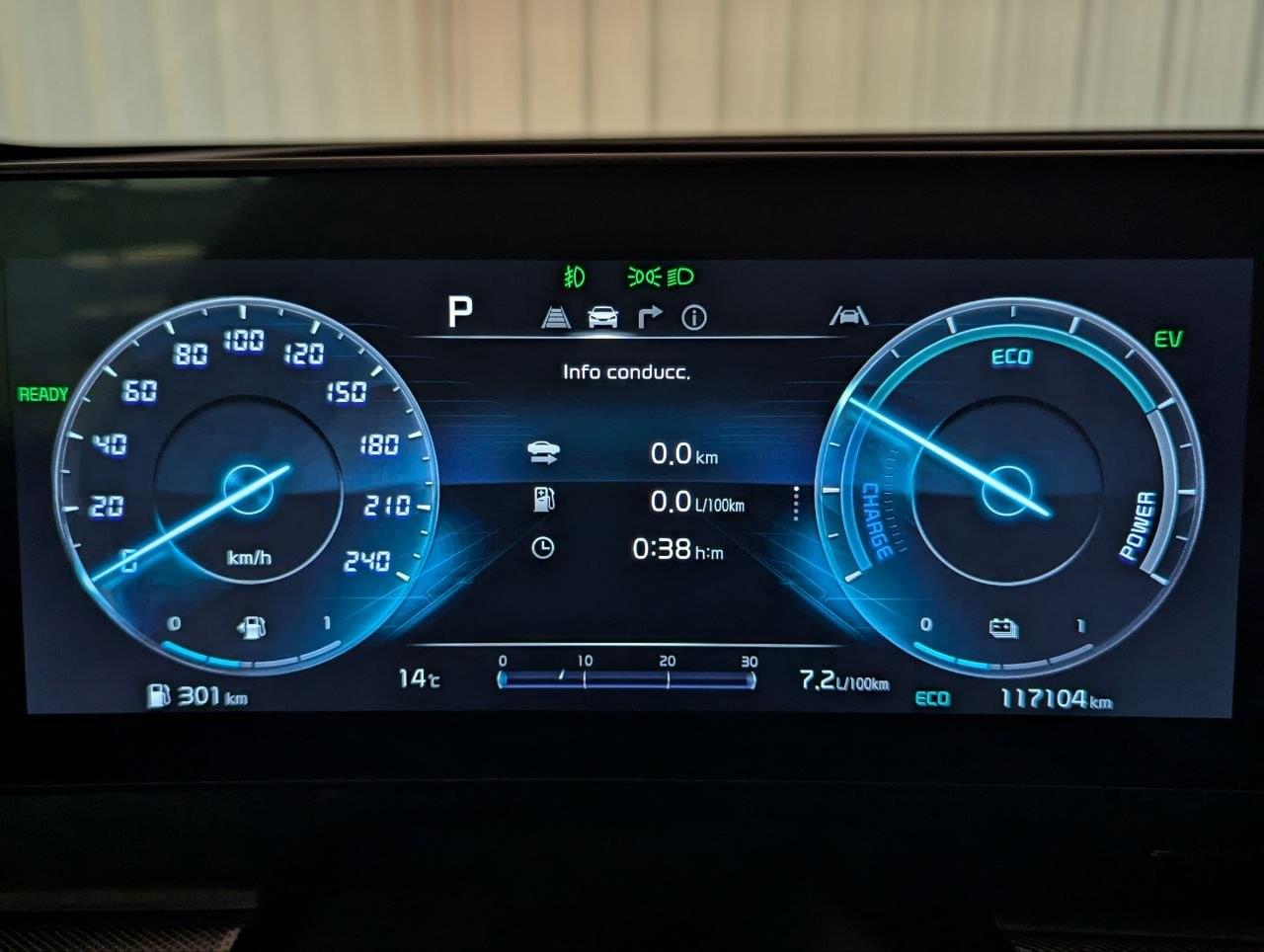 KIA SPORTAGE 1.6 TGDI HEV DRIVE 4X2 26 