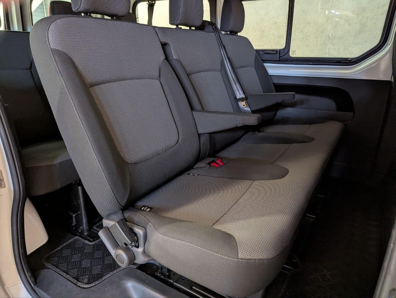 NISSAN NV 300 COMBI 9 2.0 DCI COMFORT 120CV 23