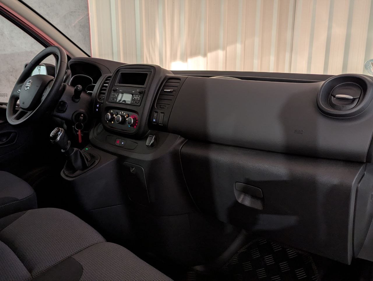 NISSAN NV 300 COMBI 9 2.0 DCI COMFORT 120CV 21 