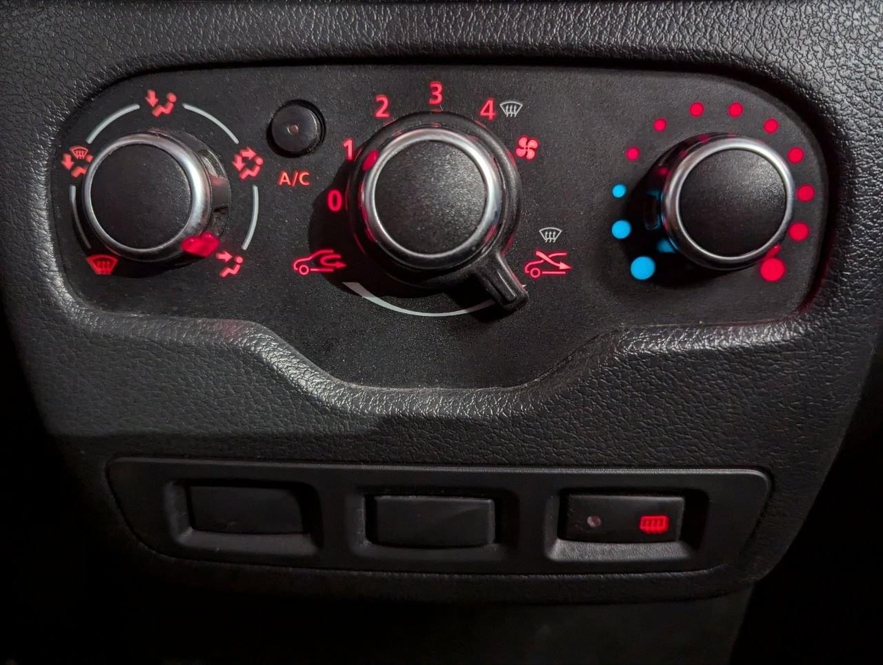 DACIA DOKKER COMBI ESSENTIAL 1.5 DCI 95CV 28 