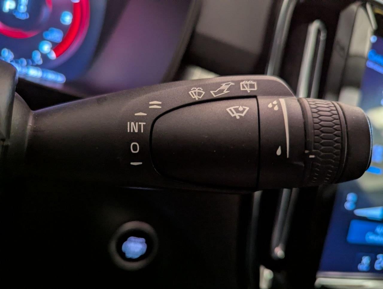 VOLVO XC40 2.0 D3 BUSINESS PLUS AUTO 37 