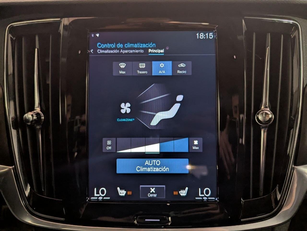 VOLVO V90 CROSS COUNTRY D4 AWD 190CV AUTO 36