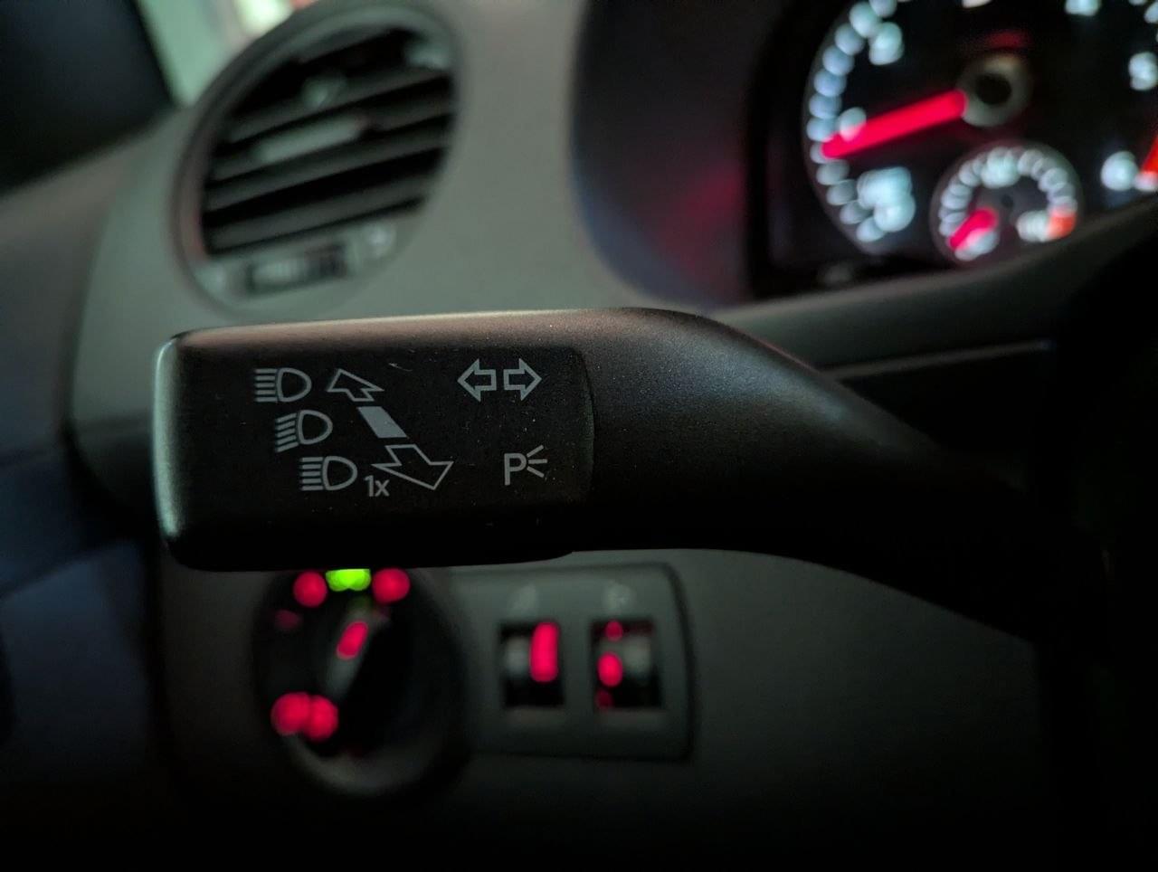 VOLKSWAGEN CADDY MAXI VAN 1.6 TDI 102CV 27 