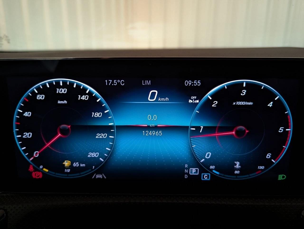 MERCEDES CLA 220CDI DCT SHOOTING BRAKE 190CV 24 