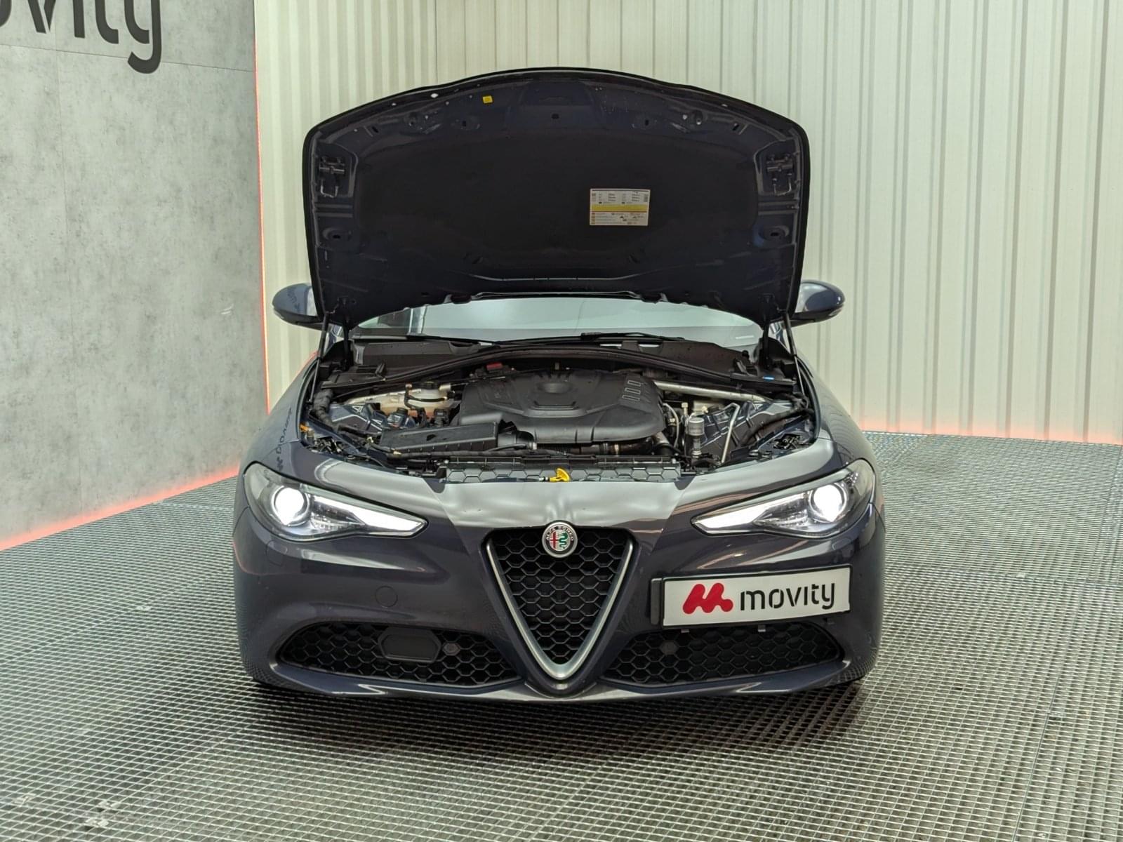 ALFA ROMEO GIULIA 2.0 JTDM SUPER 136CV 10