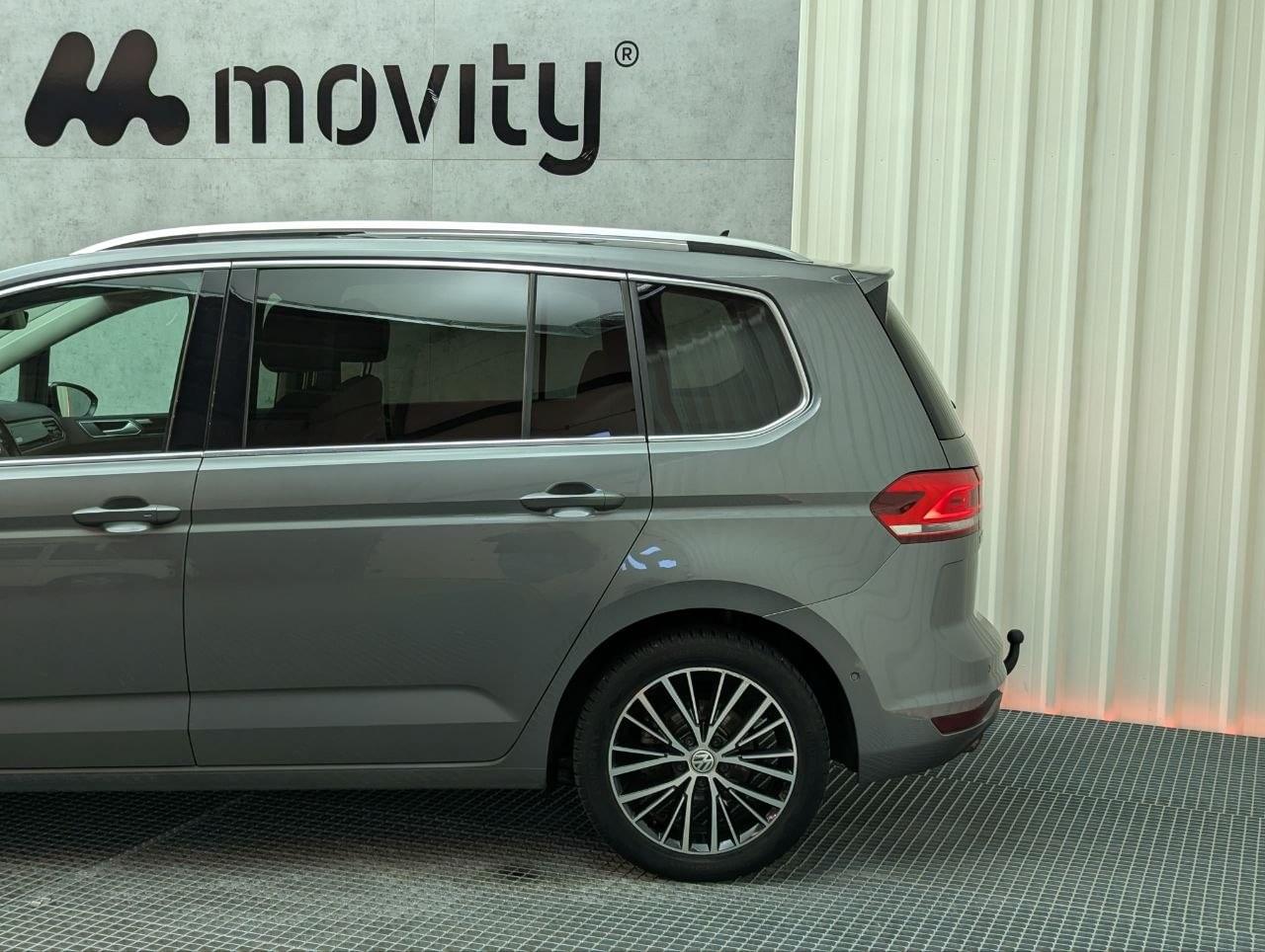 VOLKSWAGEN TOURAN  2.0 TDI 150CV HIGHLINE 8 