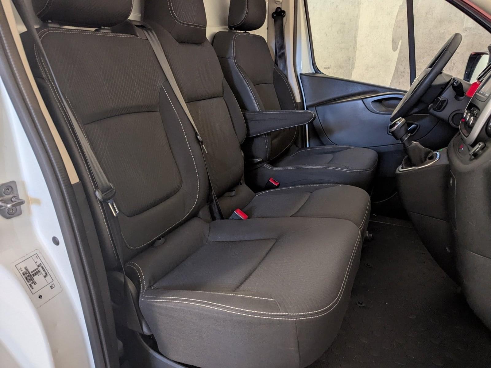 NISSAN NV 300 FURGON ISOTERMO 2.0DCI 120CV L2H1 23