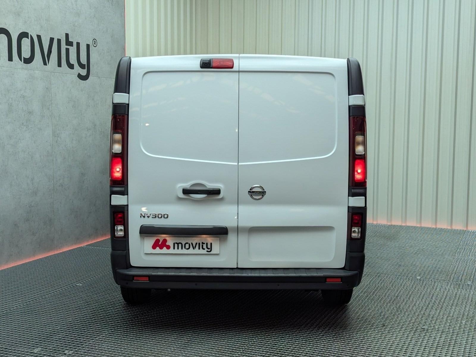 NISSAN NV 300 FURGON ISOTERMO 2.0DCI 120CV L2H1 17