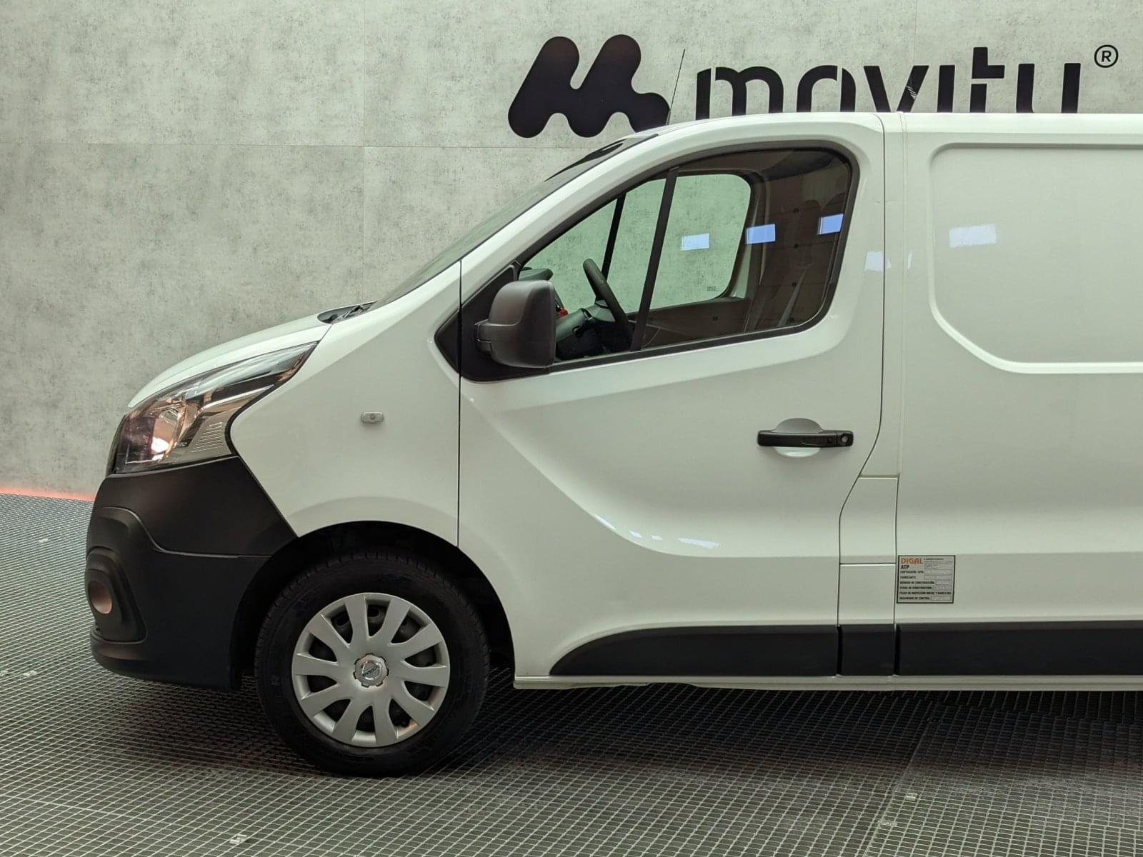 NISSAN NV 300 FURGON ISOTERMO 2.0DCI 120CV L2H1 7