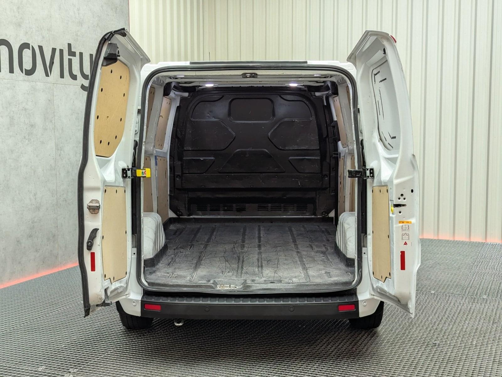 FORD TRANSIT CUSTOM VAN 2.0 TDCI 130CV L2H1 MHEV 18