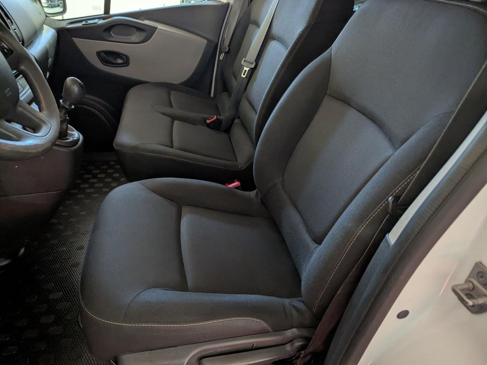 NISSAN NV 300 1.6DCI 120CV COMBI 6 L2 H1 19 