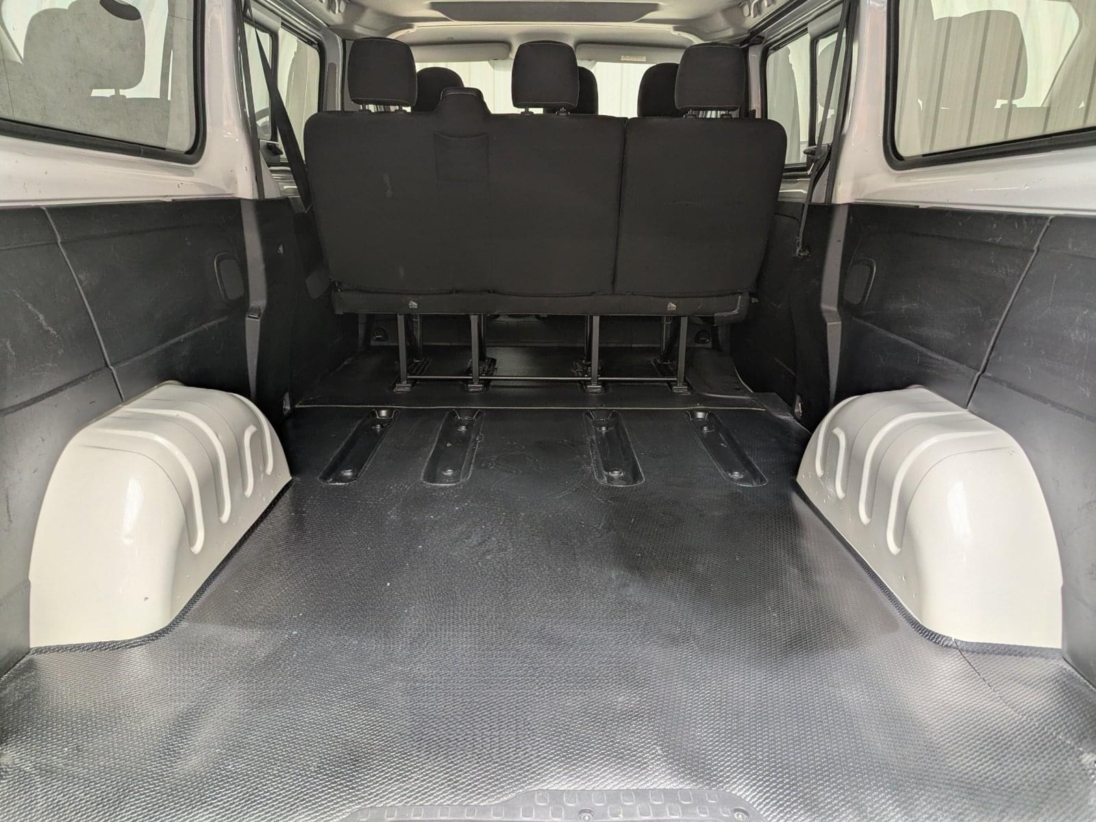 NISSAN NV 300 1.6DCI 120CV COMBI 6 L2 H1 23 