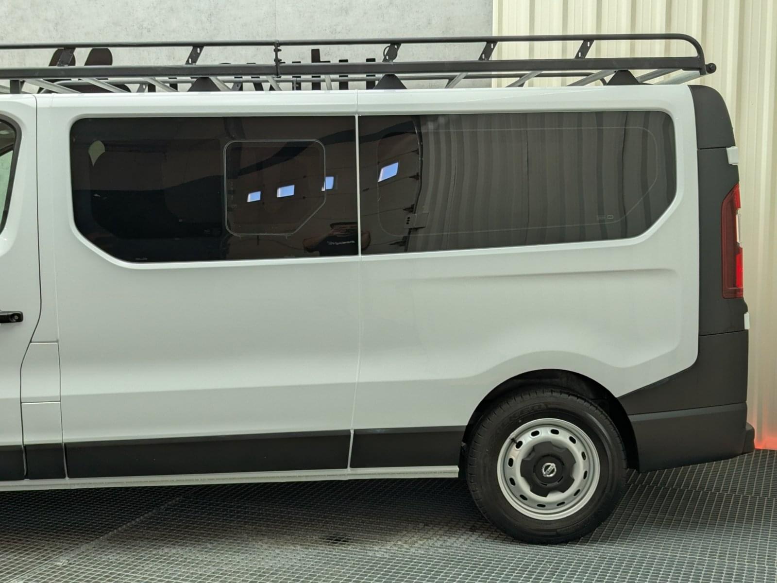 NISSAN NV 300 1.6DCI 120CV COMBI 6 L2H1 8