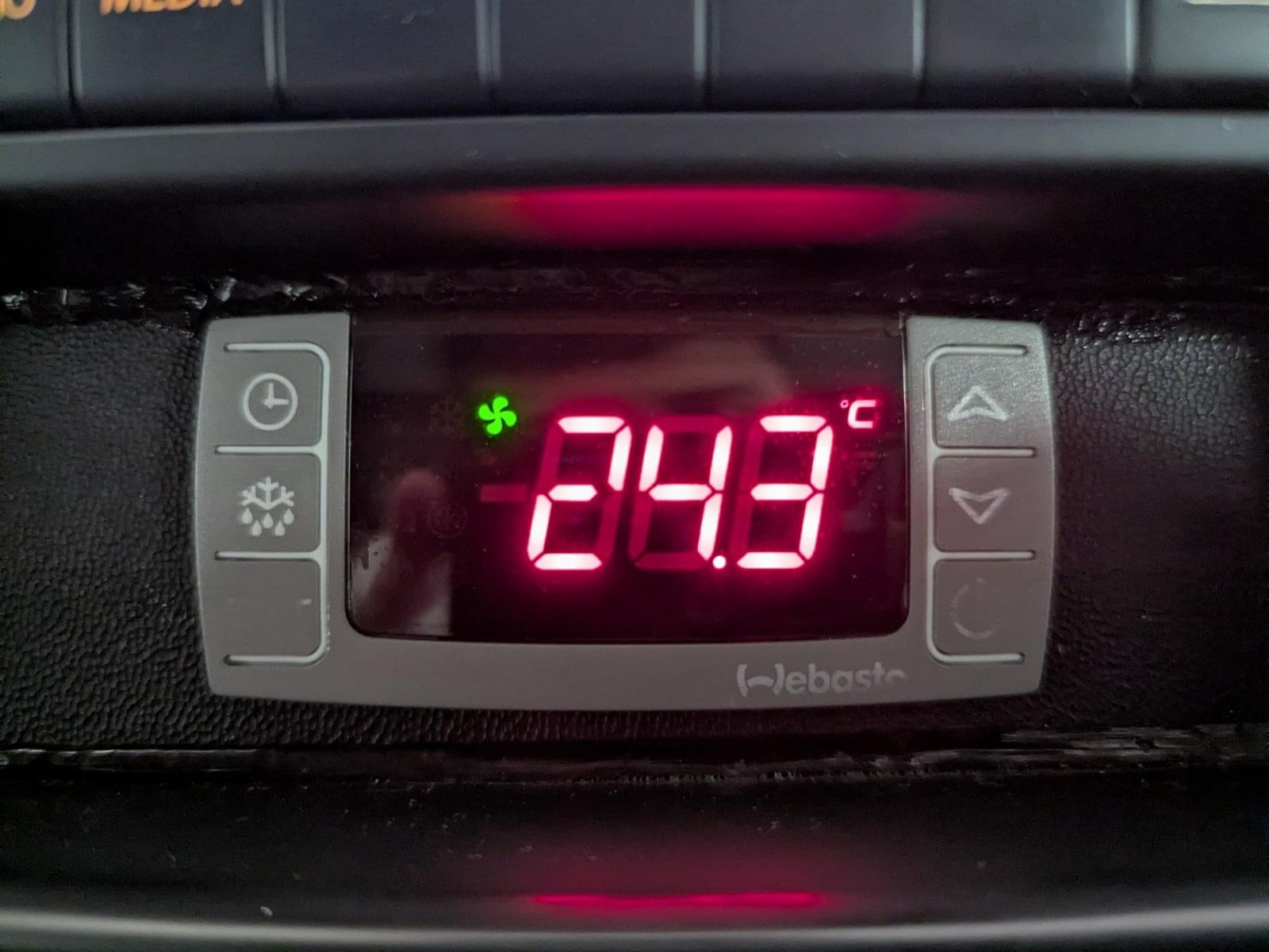 MERCEDES VITO 110CDI FURGON LARGO ISOTERMO REFRIGERADO 32