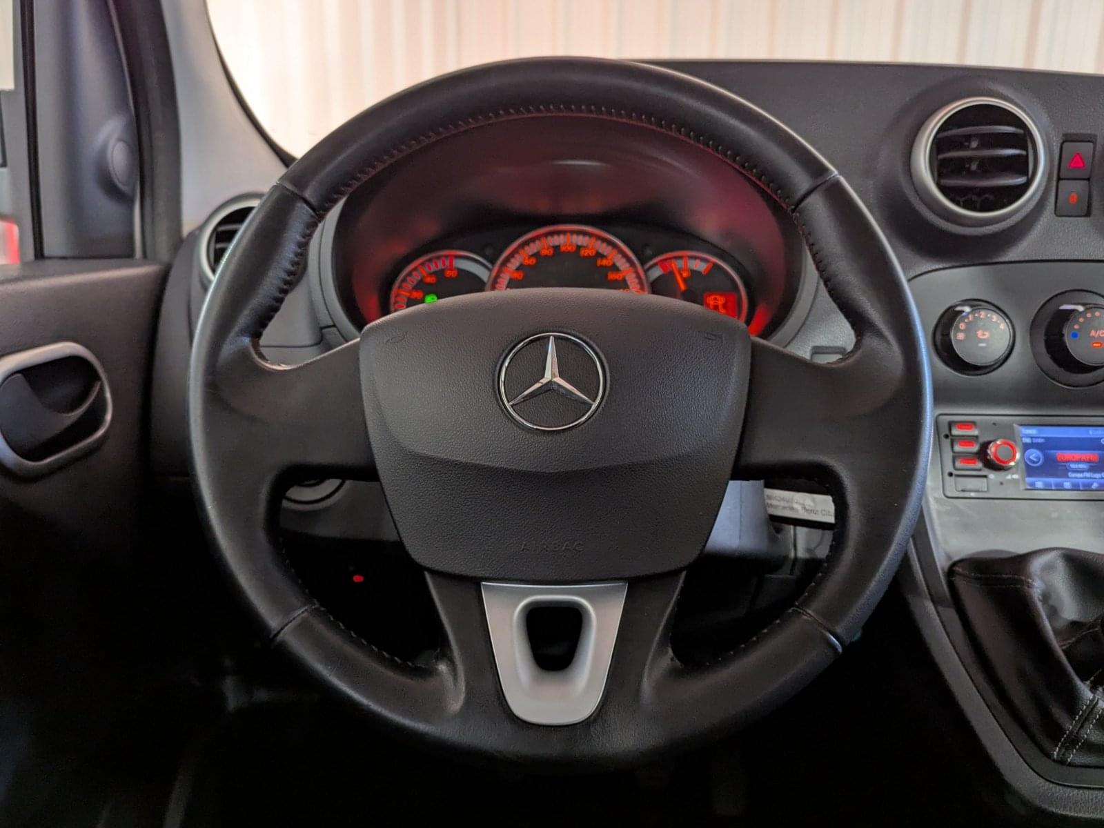MERCEDES CITAN TOURER 111CDI 110CV 26