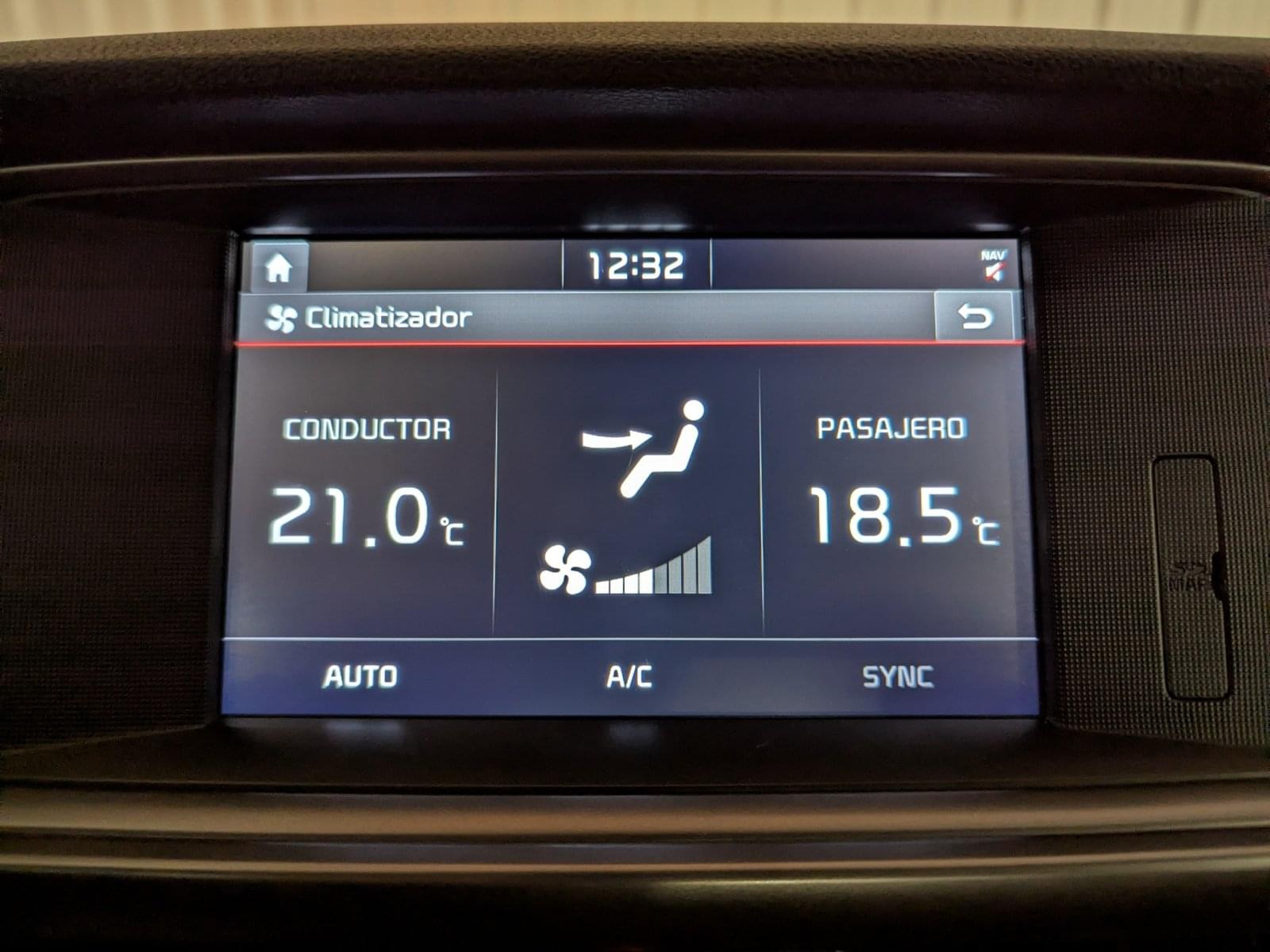 KIA OPTIMA 1.7 CRDI ECODINAMICS 141CV 33 