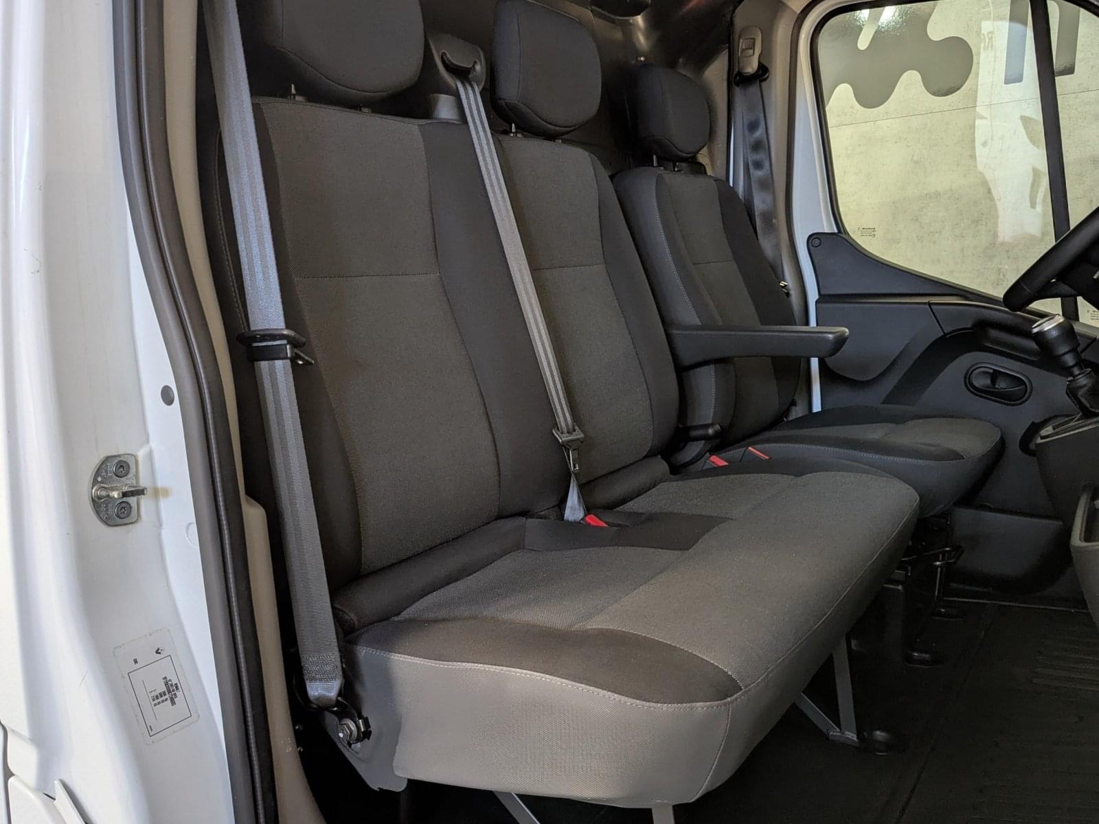 RENAULT MASTER FURGON 2.3 DCI 135CV L2H2 22