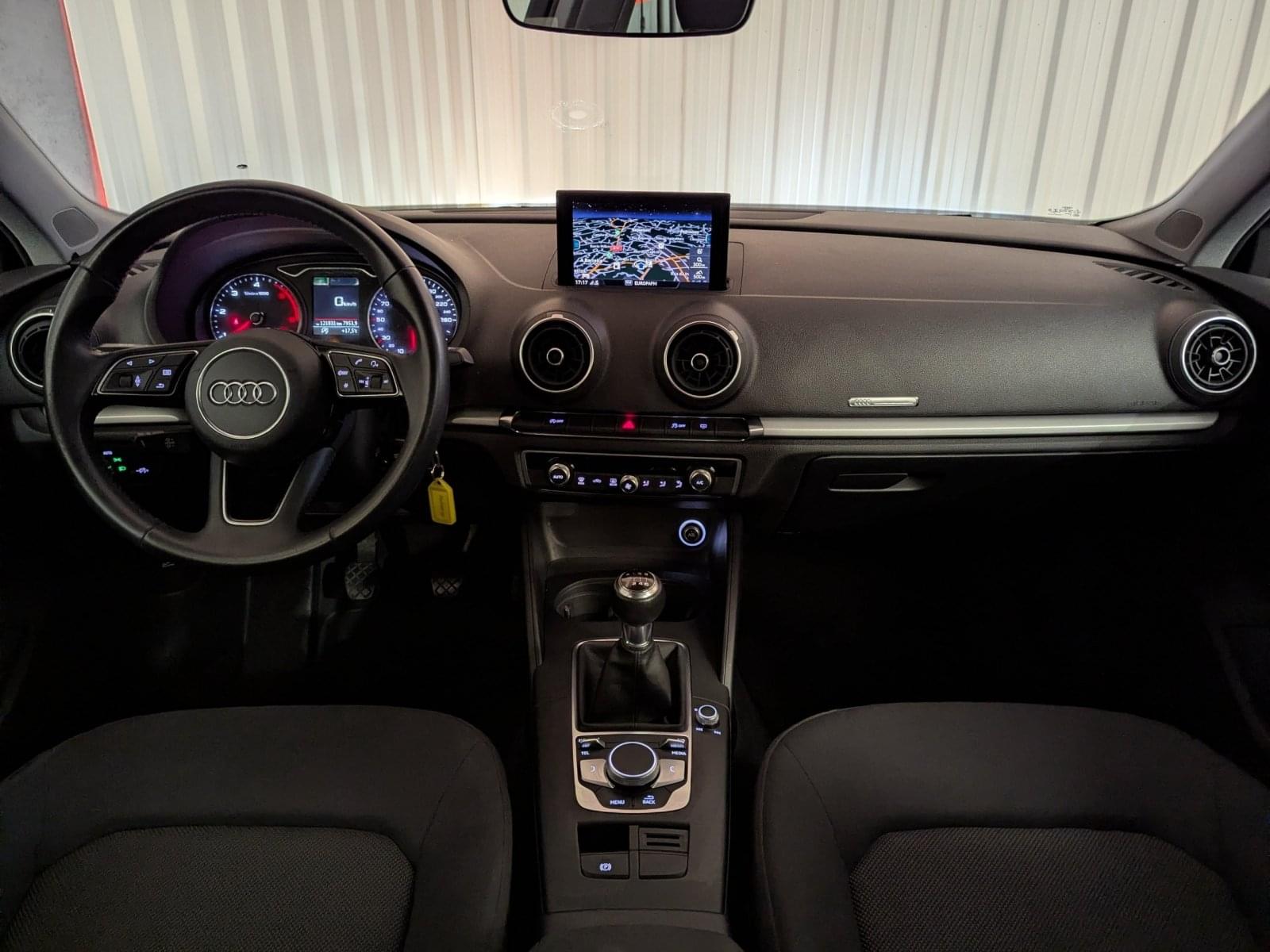 AUDI A3 SPORTBACK 30 TDI 22 