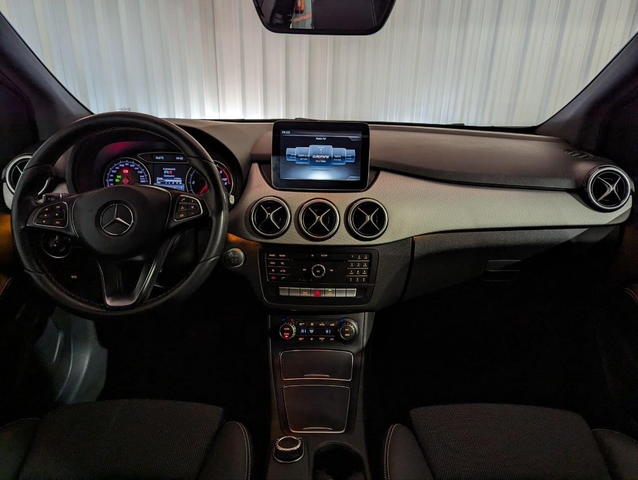 MERCEDES CLASE B 180CDI 1.5 109CV URBAN 23 