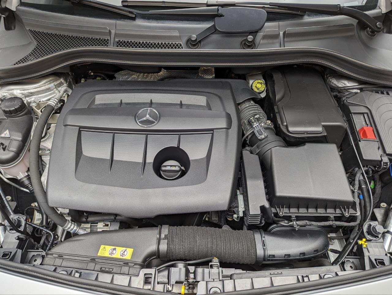 MERCEDES CLASE B 180CDI 1.5 109CV URBAN 11 