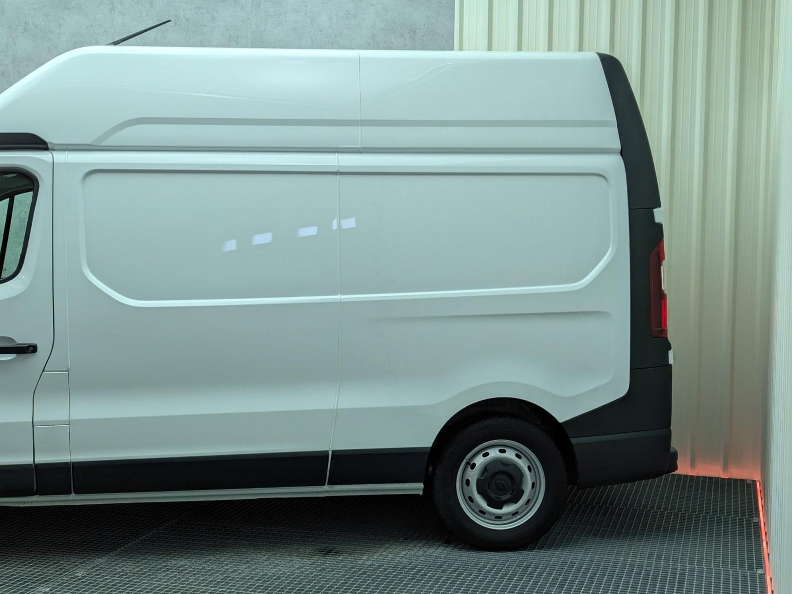 RENAULT TRAFIC L2H2 3T 2.0 BLUEDCI 150CV 8 
