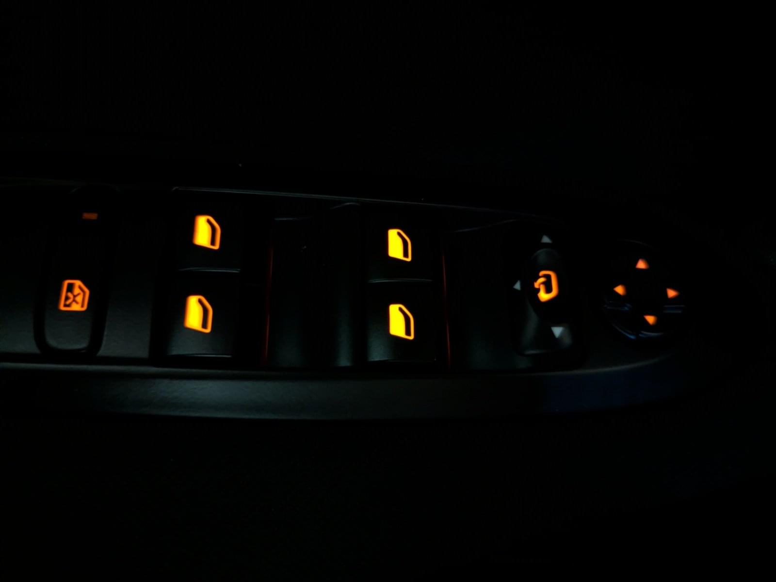 CITROEN C4 BLUEHDI LIVE EDITION 100CV 36