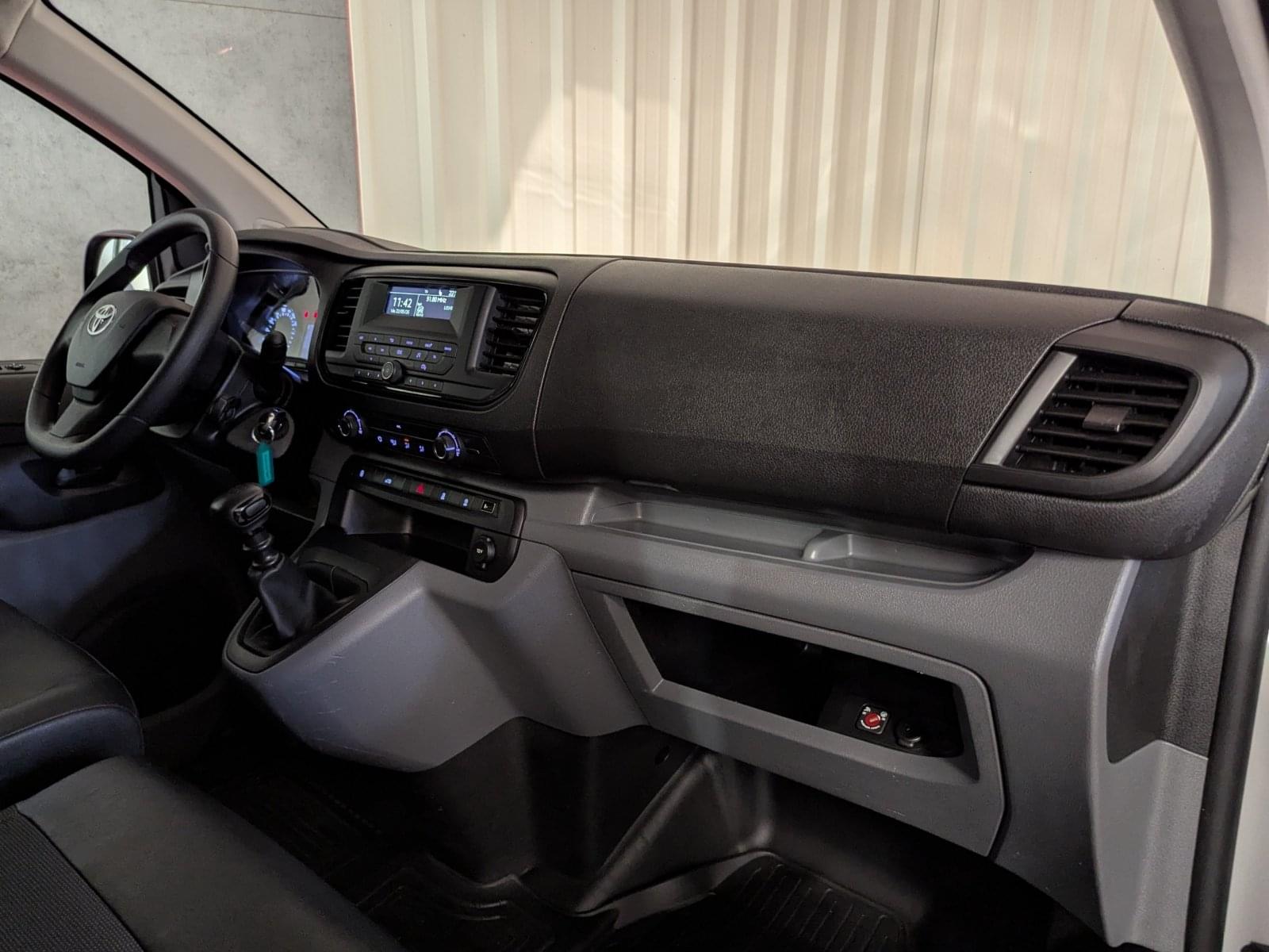 TOYOTA PROACE VAN GX L1 120CV T/M 6V ISOTERMO 21
