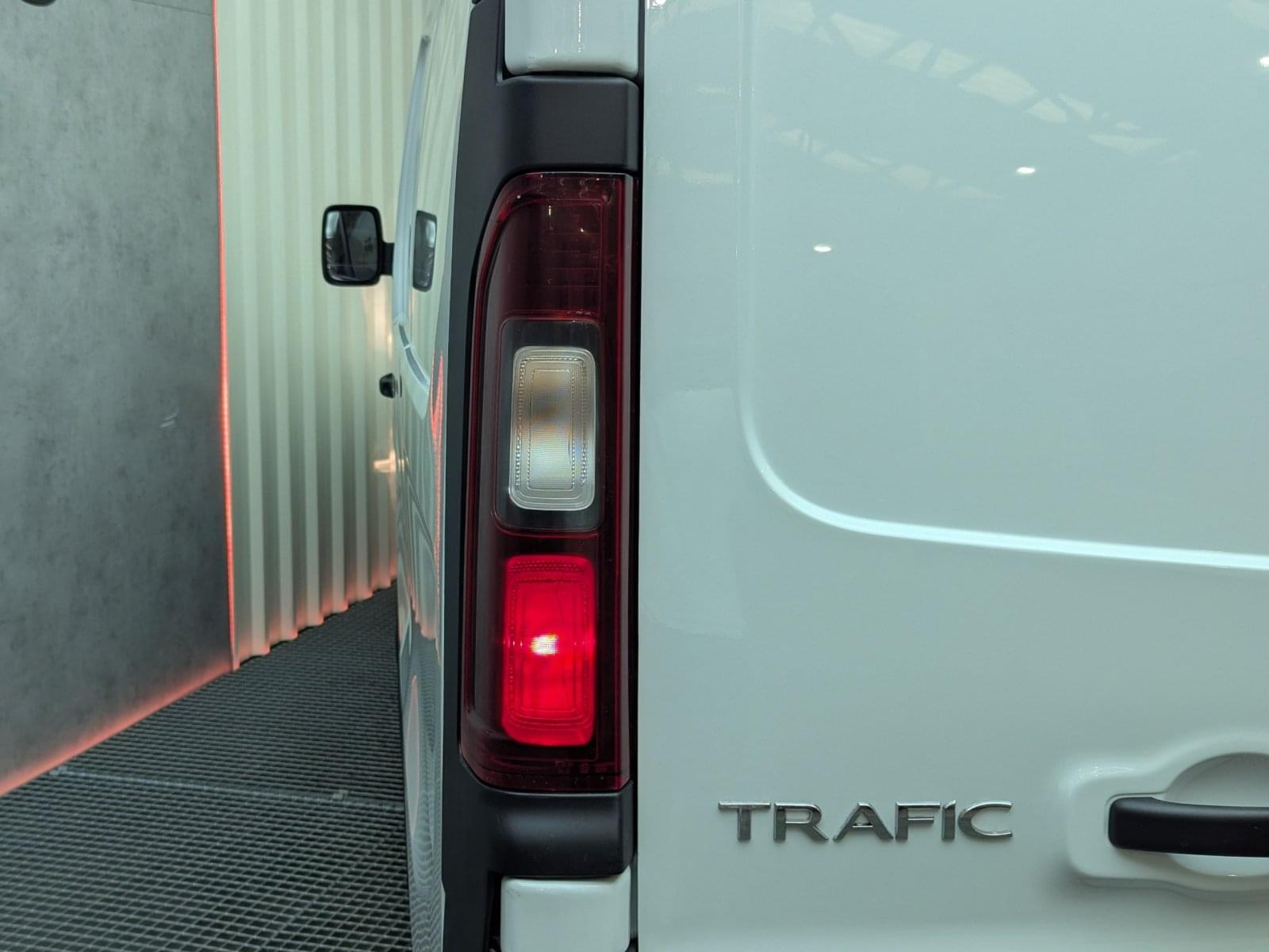 RENAULT TRAFIC FURGON FRIGO 1.6 DCI 120 CV L1 H1 FRAX 16