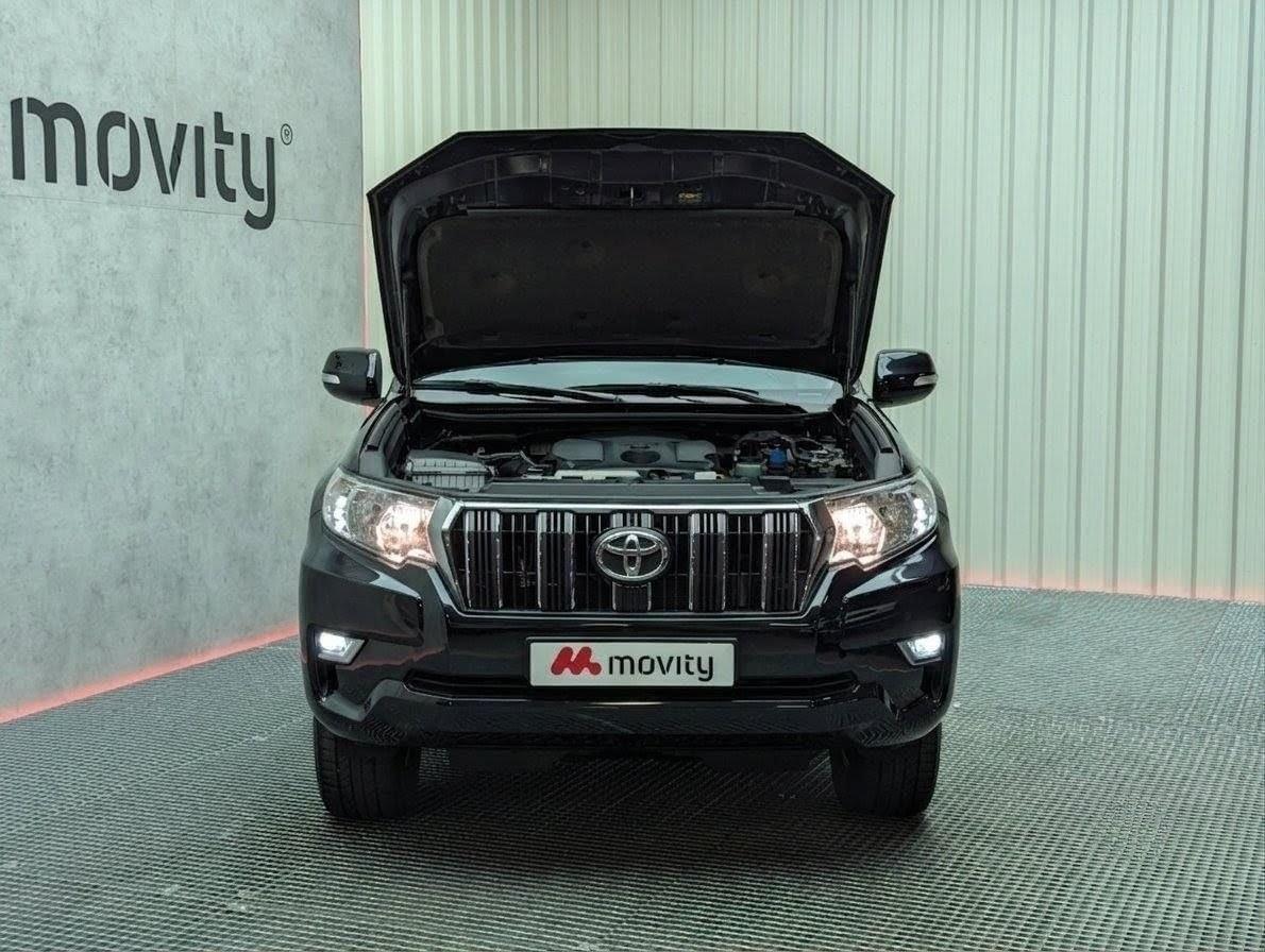 TOYOTA LAND CRUISER 2.8 D-4D 3P VX 204CV 4x4 10