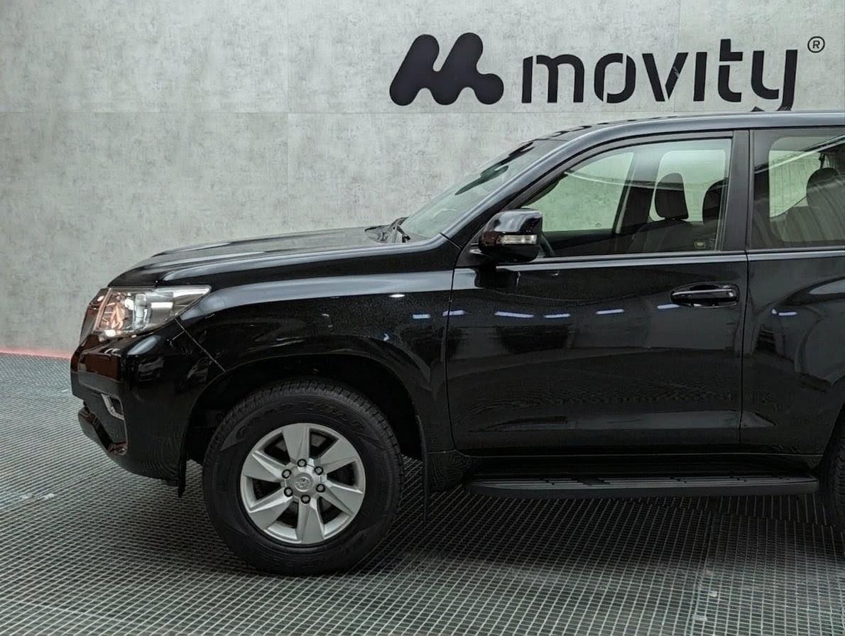 TOYOTA LAND CRUISER 2.8 D-4D 3P VX 204CV 4x4 7