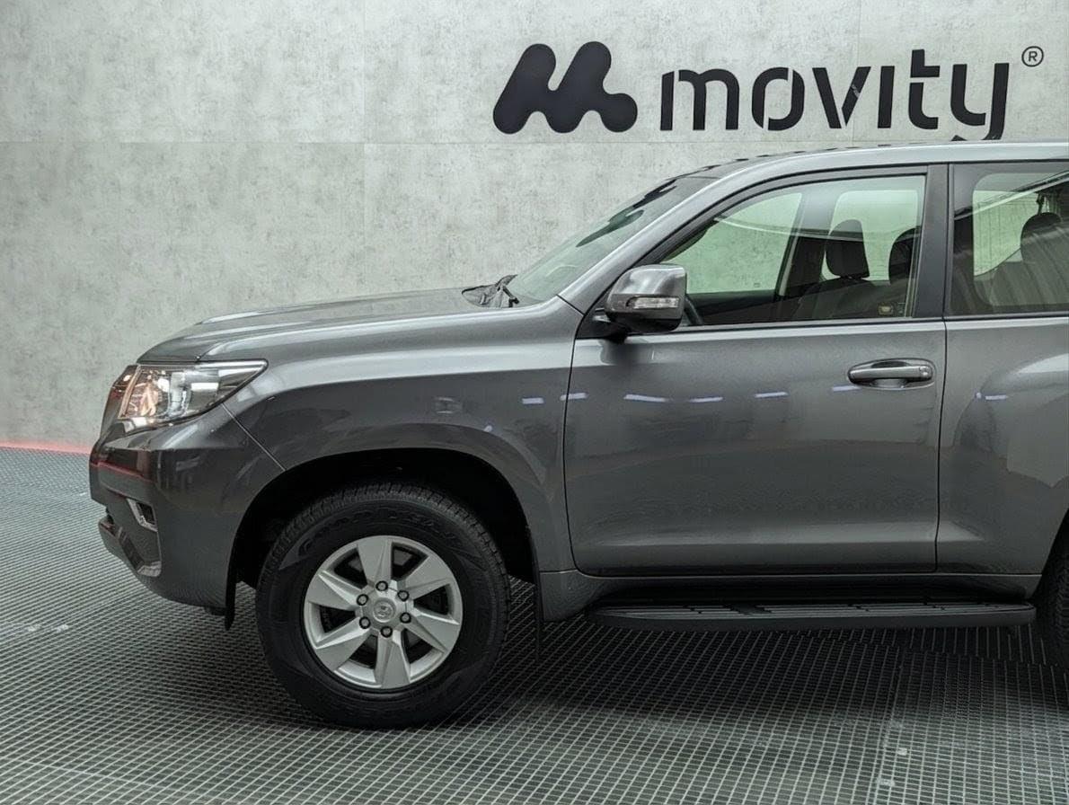 TOYOTA LAND CRUISER 2.8 D-4D 3P VX 204CV 4x4 7