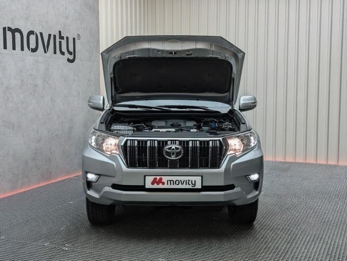 TOYOTA LAND CRUISER 2.8 D-4D 3P VX 204CV 4x4 10