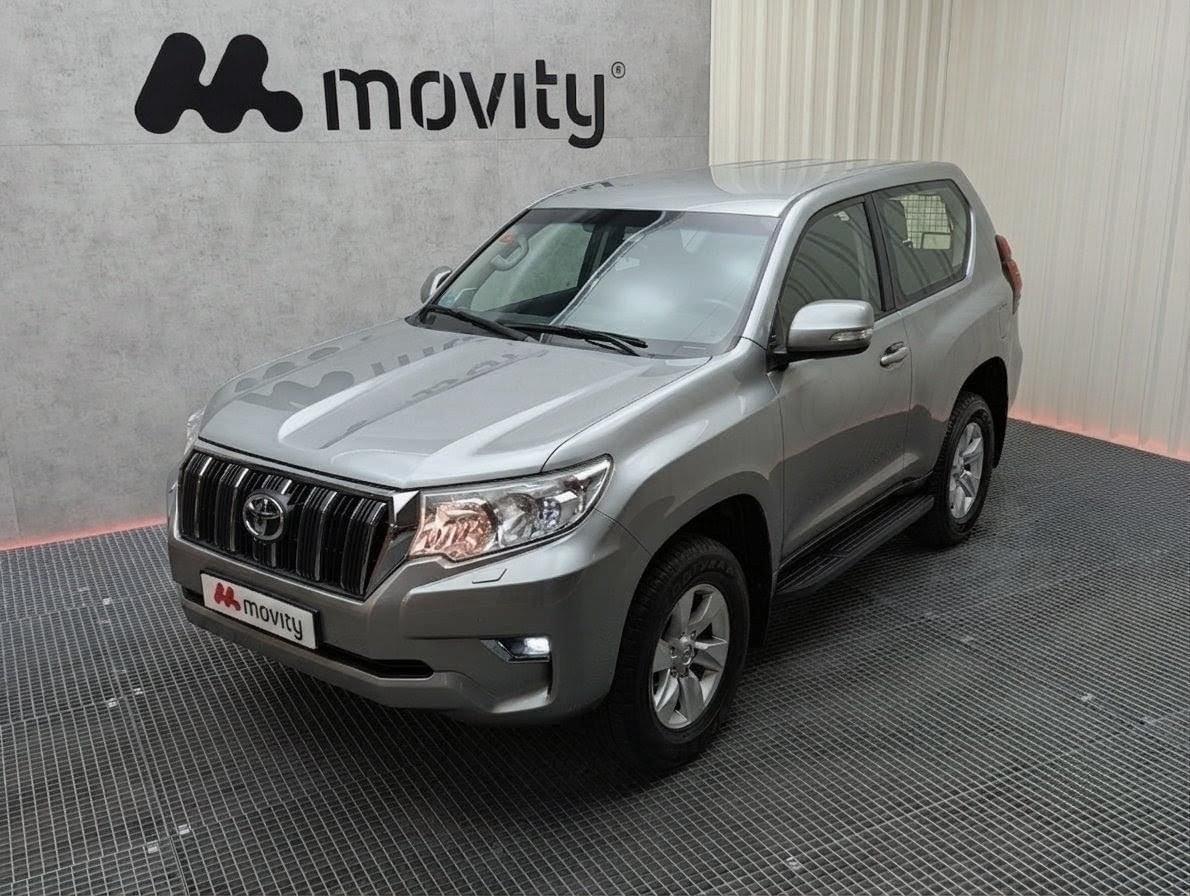 TOYOTA LAND CRUISER 2.8 D-4D 3P VX 204CV 4x4 12