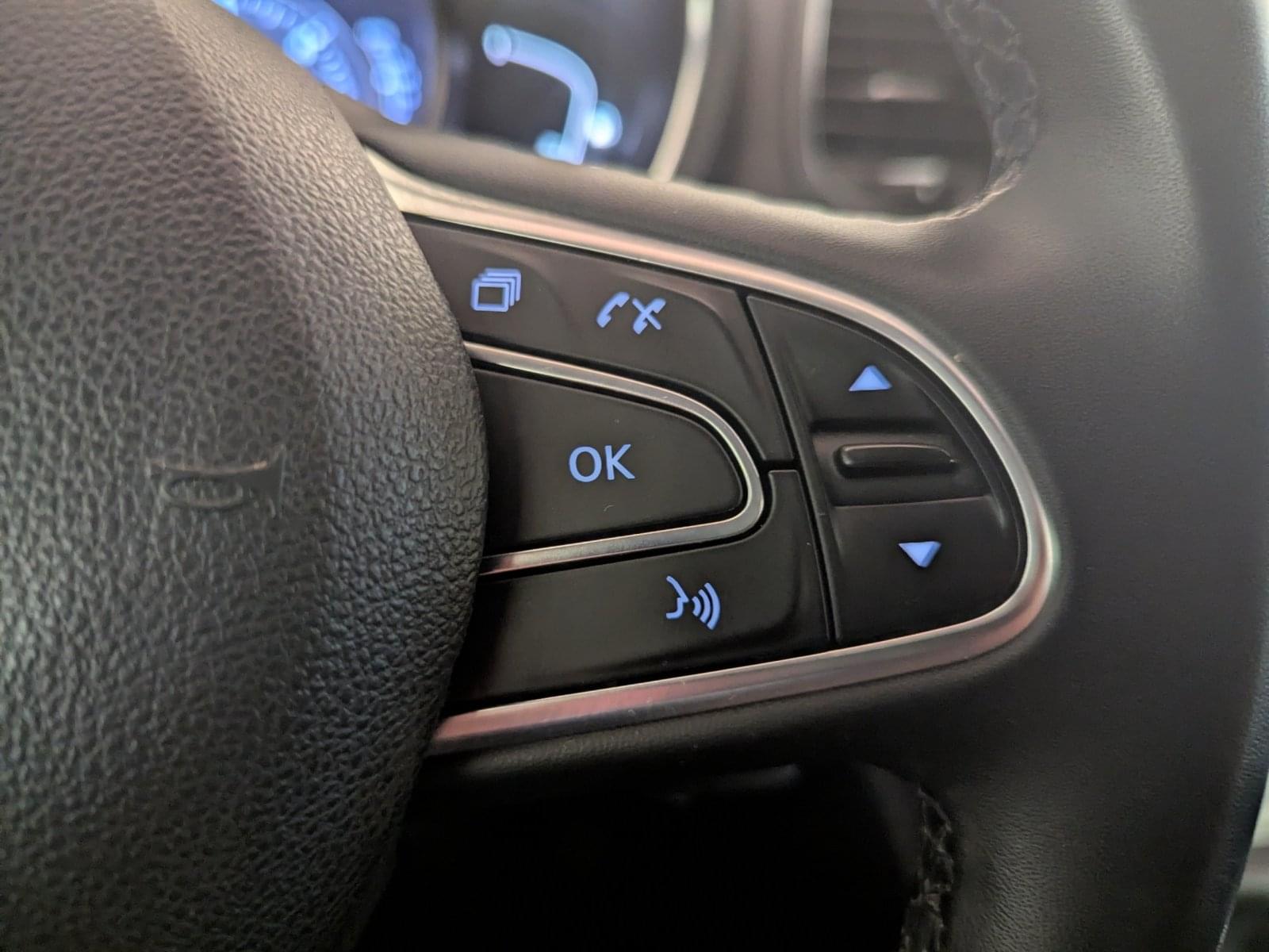 RENAULT GRAND SCÉNIC LIMITED BLUE DCI 120CV 7 PLAZAS 37