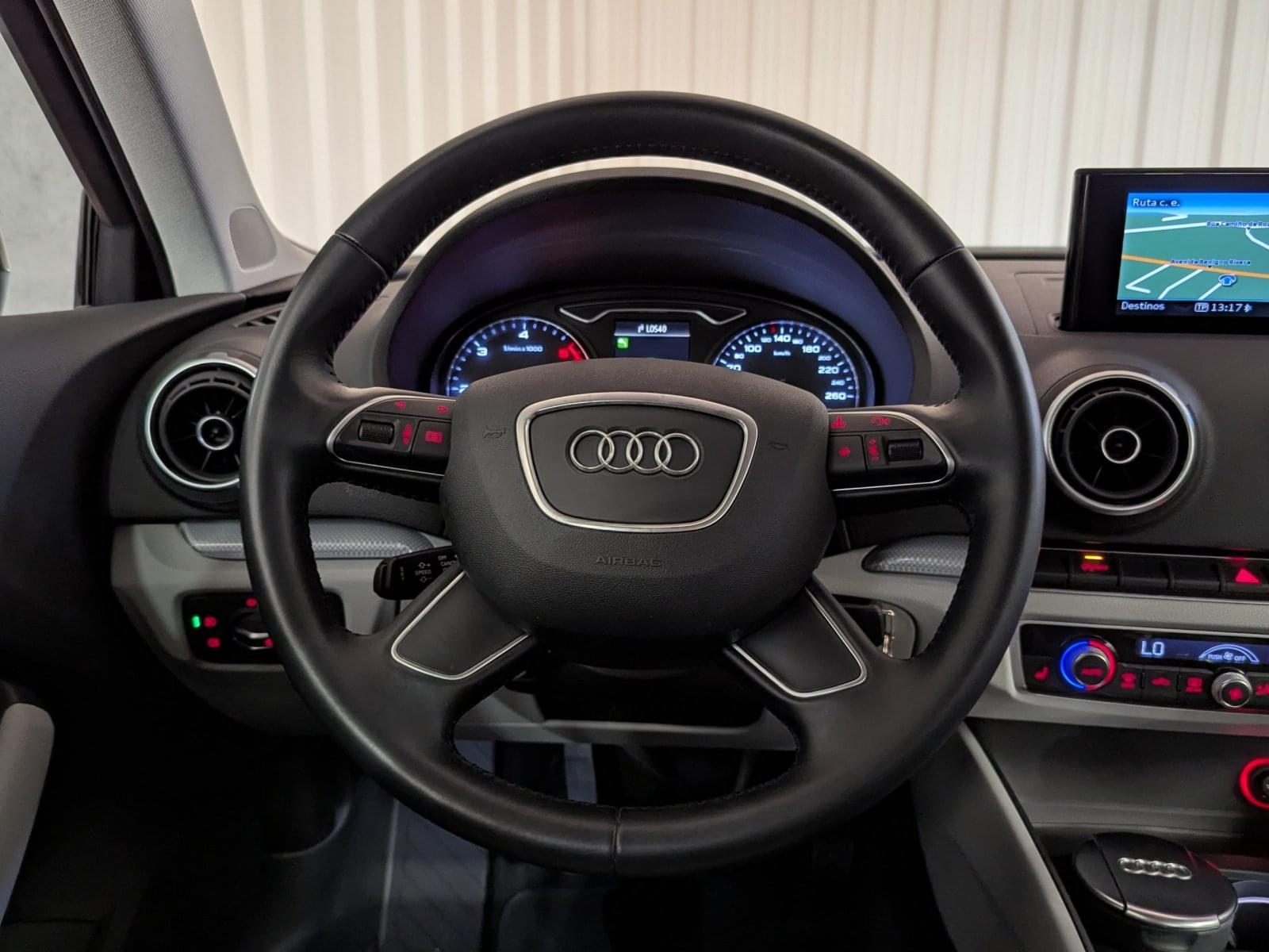 AUDI A3 SPORTBACK 2.0 TDI 150CV ATTRACTION 23 