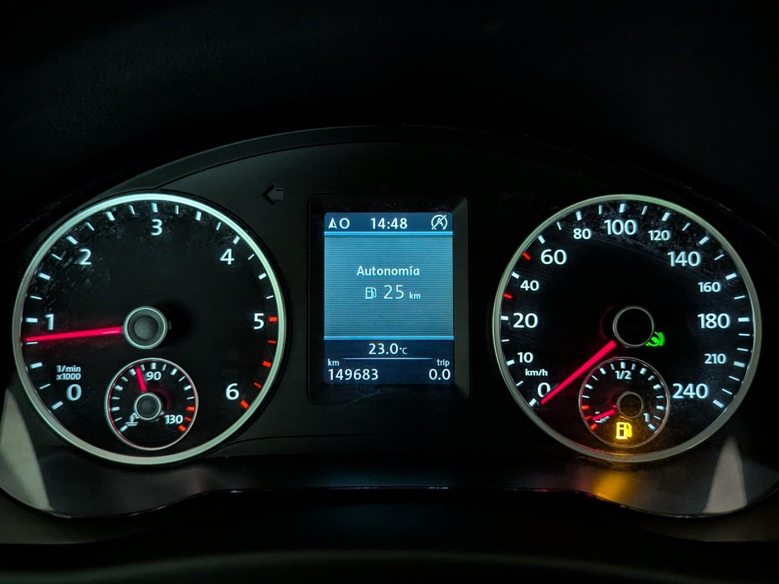 VOLKSWAGEN TIGUAN 2.0 TDI 140CV DSG BMT 4MOTION 25