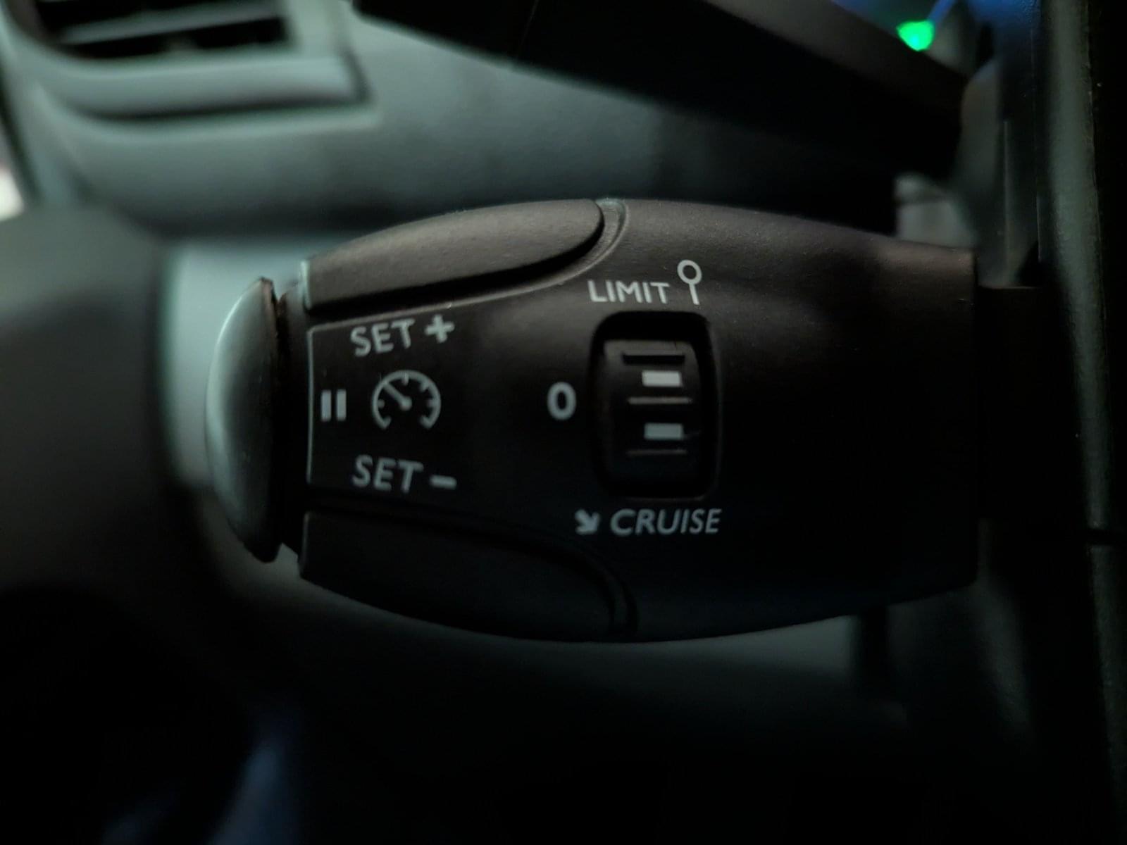 PEUGEOT EXPERT PRO FURGON 2.0 BLUEHDI 120CV 31