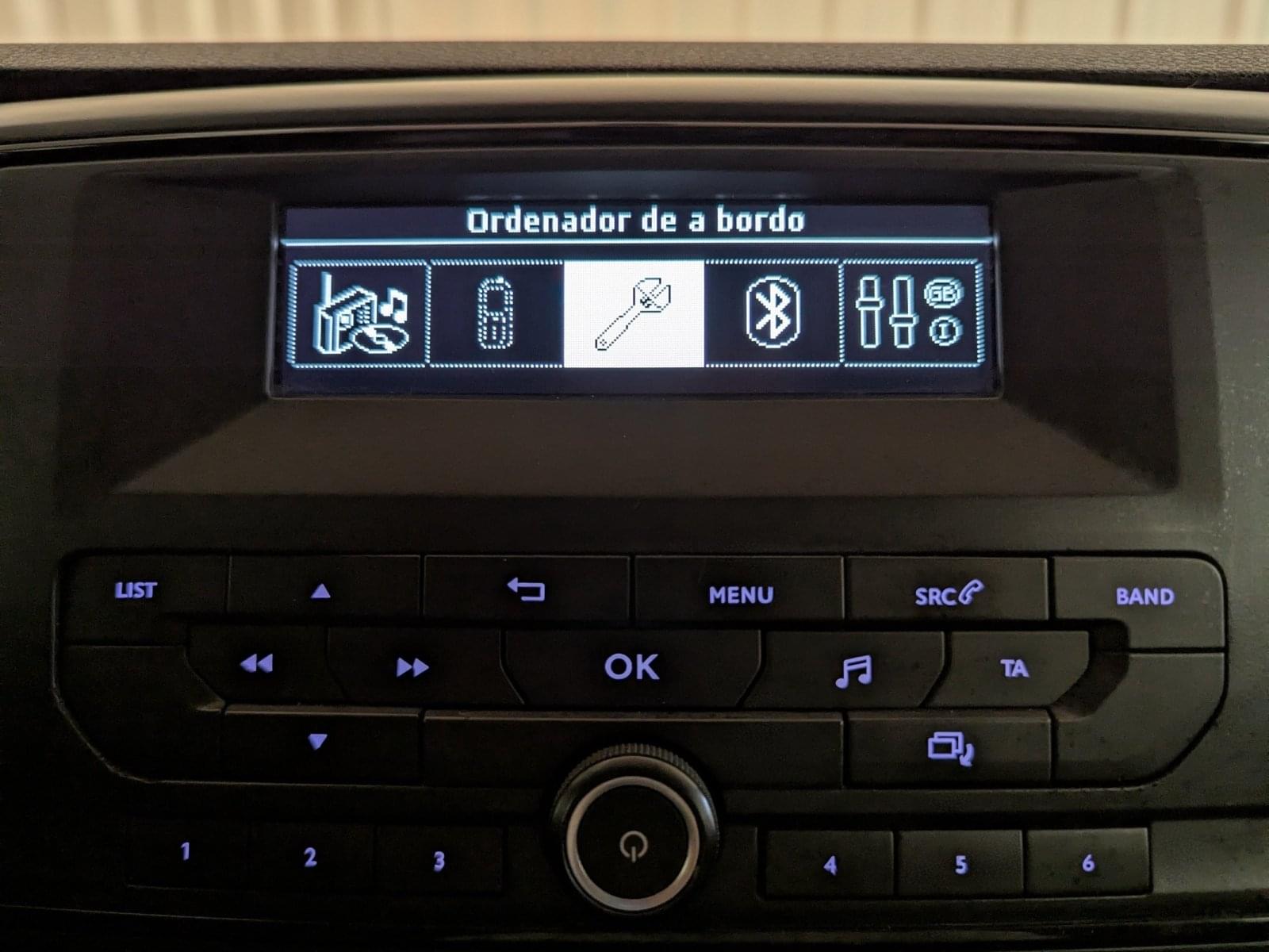 PEUGEOT EXPERT PRO FURGON 2.0 BLUEHDI 120CV 27