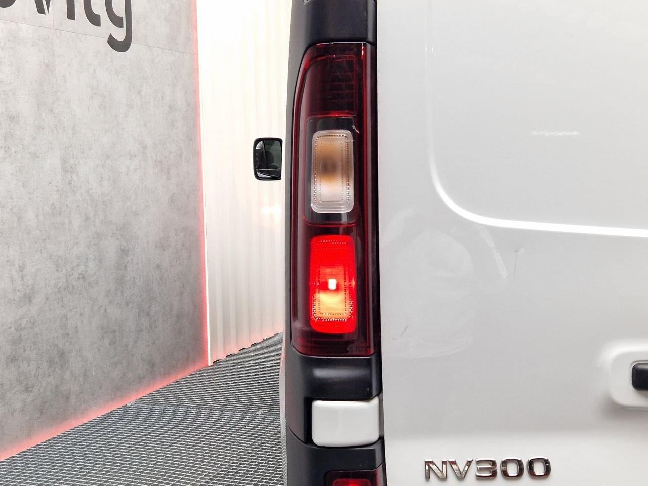NISSAN NV 300 1.6 DCI L2 H1 120CV 18 