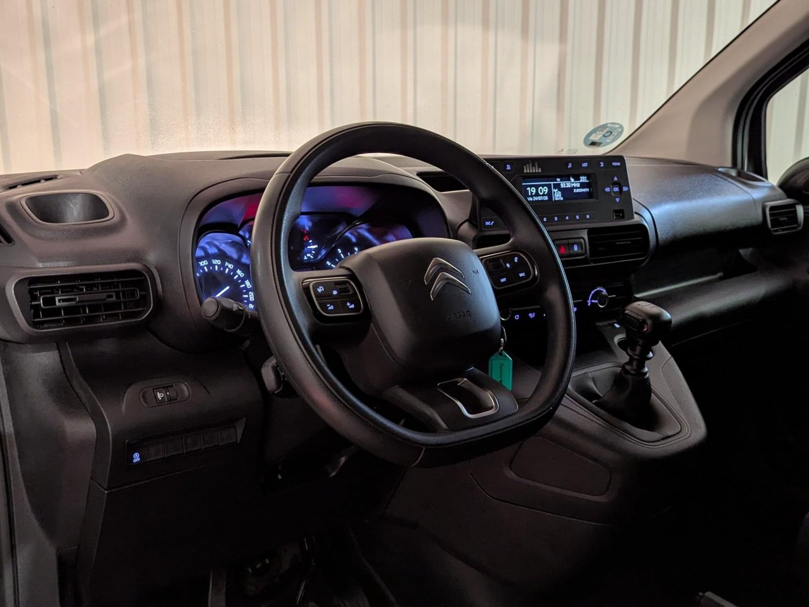 CITROEN BERLINGO TALLA M BLUEHDI 100CV 19
