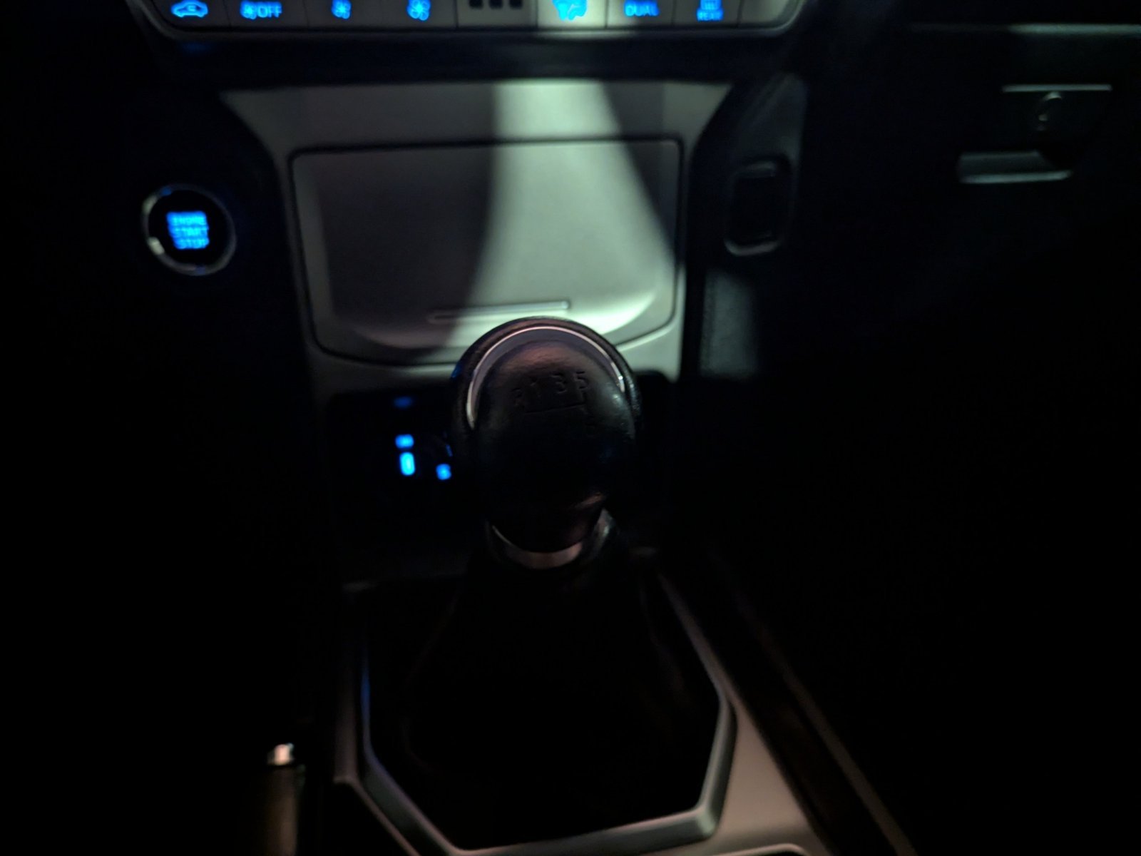 TOYOTA LAND CRUISER 2.8 D-4D VX 204CV 4x4 5P 7 PLAZAS 25 