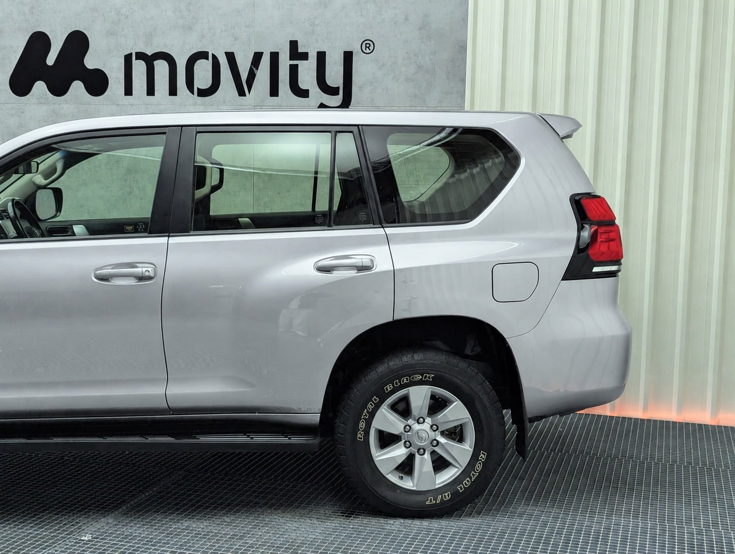 TOYOTA LAND CRUISER 2.8 D-4D VX 204CV 4x4 5P 7 PLAZAS 8 