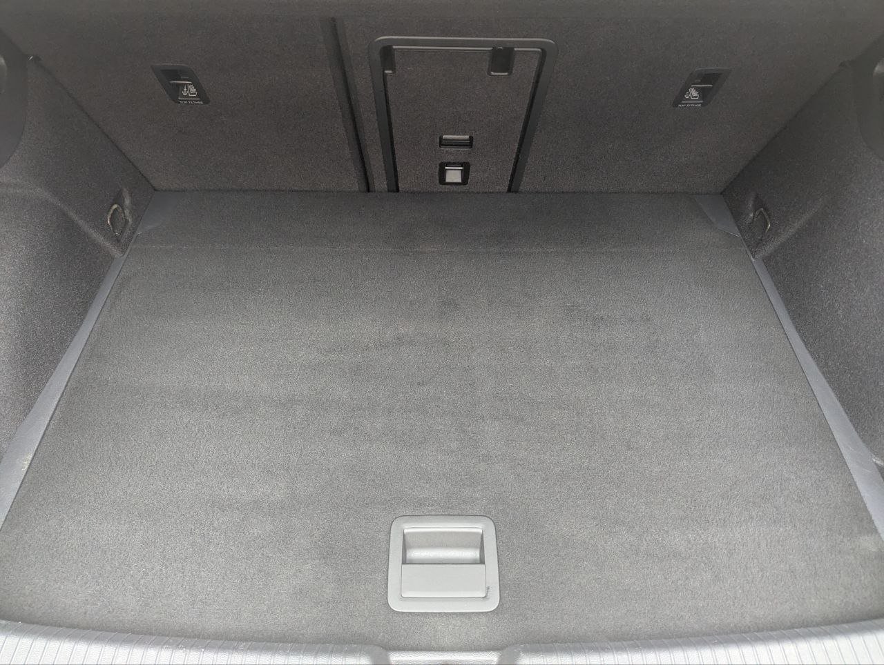 VOLKSWAGEN GOLF 1.5 TSI 1ST EDITION 130CV 21